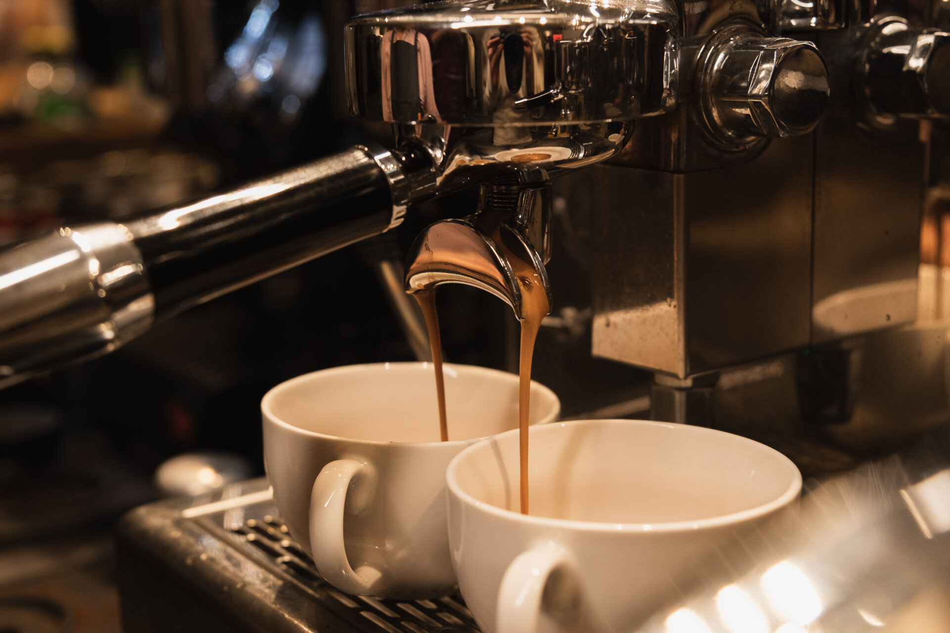 Espresso-Extraktion am Siebträger beim Barista Basic Kurs in Dresden