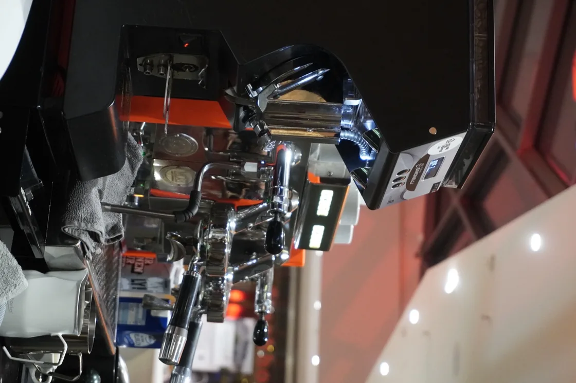 Professionelle Siebträger-Maschine für mobile Kaffeebar